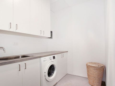 Okinja 71 Hawaiian Escape On The Sunshine Coast! - Accommodation Daintree 4