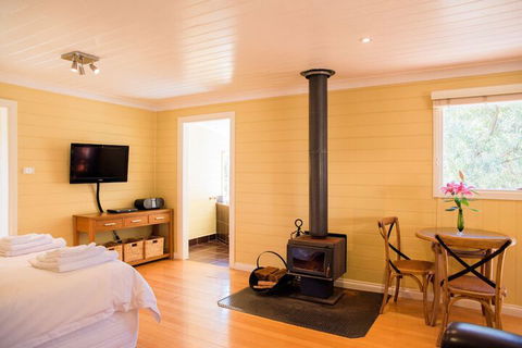 Avalon Private Spa Villa - Adults Only - Accommodation Daintree 3