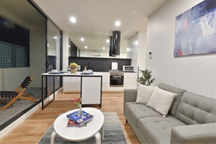 Windsor VIC Accommodation Daintree