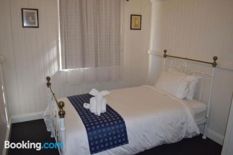 YesterYear On West - Accommodation Daintree 7