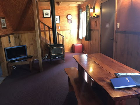 Cradle Mountain Highlanders Cottages - Accommodation Daintree 1