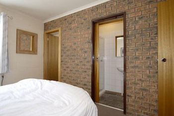 Alpine Haven 1 - Accommodation Daintree 3