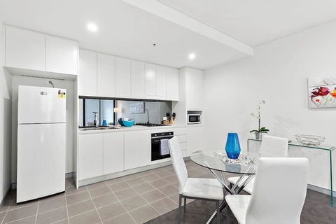 Astra Apartments Wollongong - Accommodation Daintree 2
