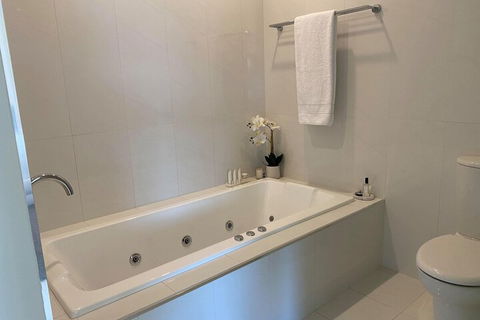 AmarÃ© Beachside Luxury - Accommodation Daintree 6