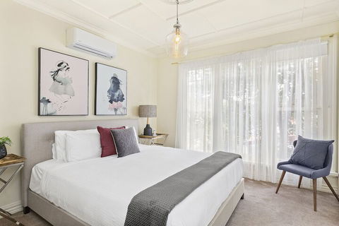 BOUTIQUE STAYS - Buckingham - Accommodation Daintree 4