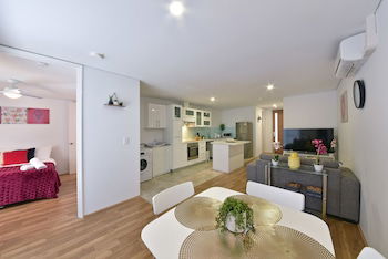 Belmont Apartment Near Perth City 3404 - Accommodation Daintree 1
