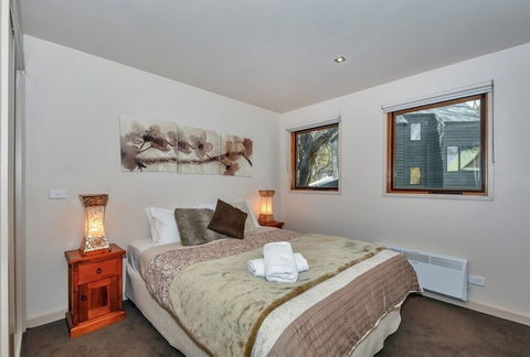 Snow Bound - Accommodation Daintree 0