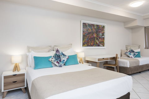Darwin Executive Studio - Accommodation Daintree 4