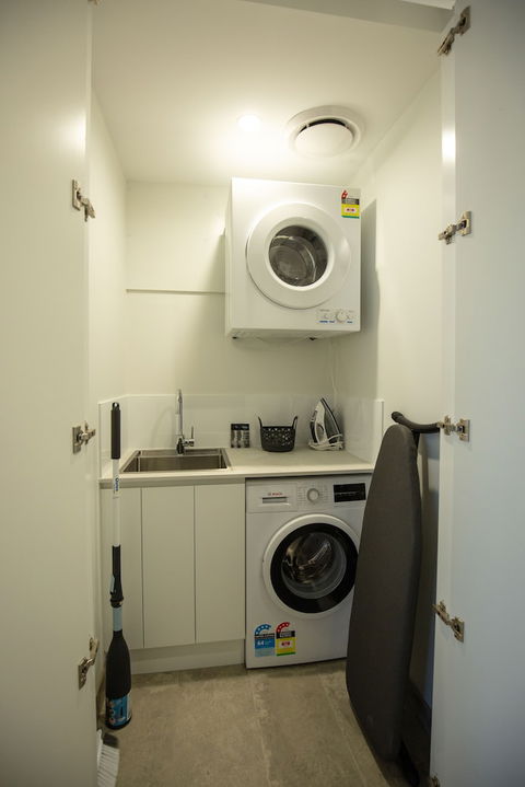 Astina Suites Forster - Accommodation Daintree 3