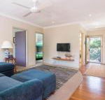 Middles Villa Manyana 02 - Accommodation Daintree