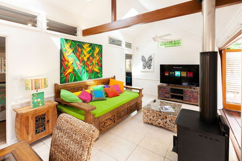 Sanctuary In The Pocket - Accommodation Daintree 4