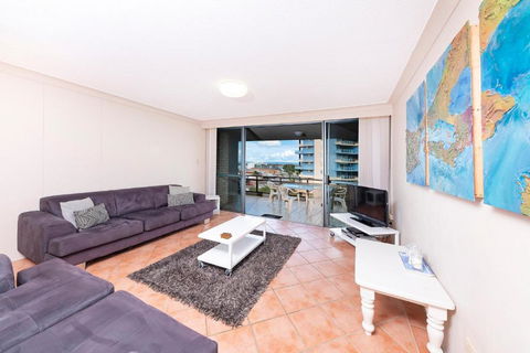 Sandbar Unit 402 1 3 Head Street - Accommodation Daintree 5