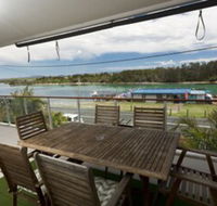 Waterline 202 - Accommodation Daintree