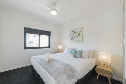 Astra Apartments Broadmeadow - Accommodation Daintree 6