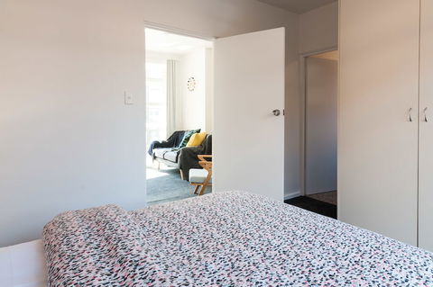 St Valentines Apartments, Mosman - Accommodation Daintree 4