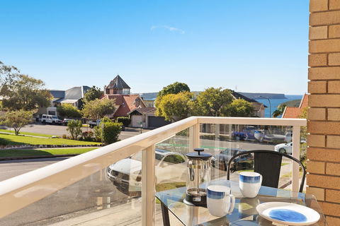 St Valentines Apartments, Mosman - Accommodation Daintree 0