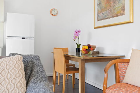 St Valentines Apartments, Mosman - Accommodation Daintree 6