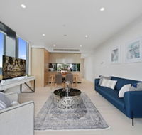 New Contemporary Apartment near Macquarie Centre - Accommodation Daintree