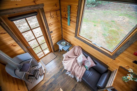 Double Oaks Tiny House - Accommodation Daintree 1