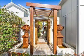 Casuarina NSW Accommodation Daintree
