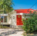 A SWEET ESCAPE Beachcombers Cottage Beachfront - Accommodation Daintree