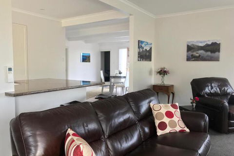 Seaside Retreat - Accommodation Daintree 6