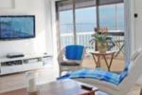Waterfront Port Noarlunga - Accommodation Daintree 0