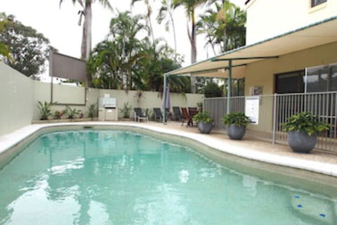 Le Court Villas - Accommodation Daintree 0
