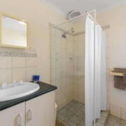 Discovery Parks â€“ Roxby Downs - Accommodation Daintree 6