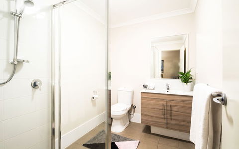 Airport Apartments By Vetroblu - Accommodation Daintree 5