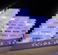 Seacrest Beachfront Holiday Apartments - Accommodation Daintree