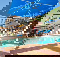 Chevron Palms Holiday Apartments - Accommodation Daintree