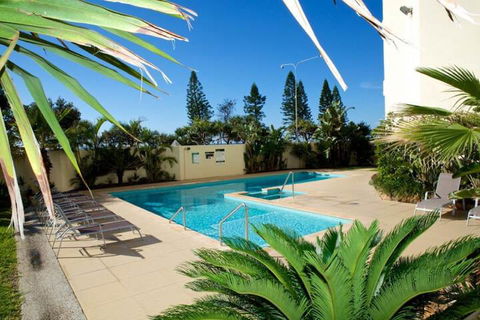 Pacific Plaza Apartments - Accommodation Daintree 2