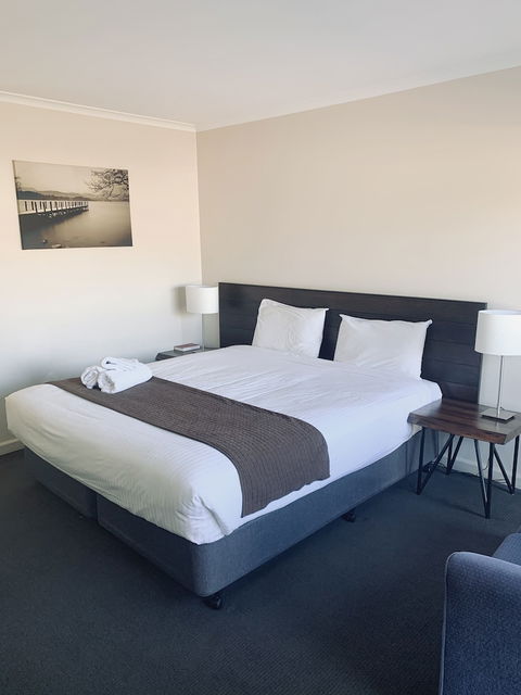 Sunshine Motor Inn - Accommodation Daintree 4