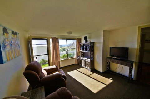 AAA Views 2 View Street - Accommodation Daintree 2