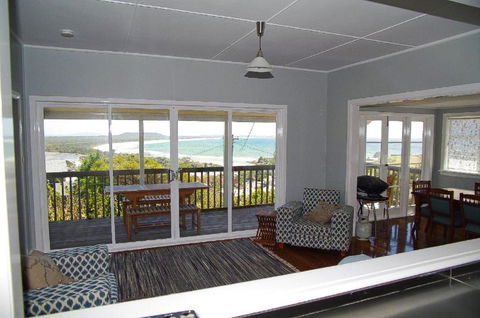 Awesome View 4 View Street - Accommodation Daintree 4