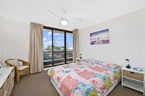 Sundial 503 8 10 Hollingworth Street - Accommodation Daintree 3