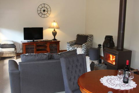 Archery Road Estate - Accommodation Daintree 5