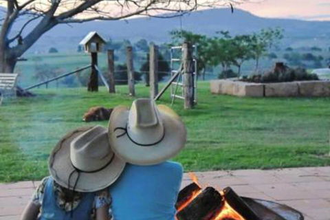 Milford Country Cottages - Accommodation Daintree 2