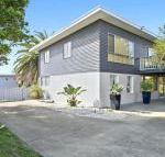 Middle Sea perfect for two families - Accommodation Daintree