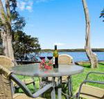 Sanctuary on the Bay fish or kayak from the yard - Accommodation Daintree