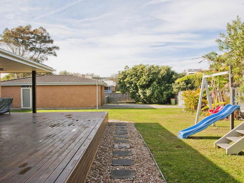 Sand Dunes House & Cabin Accommodation - Accommodation Daintree 5