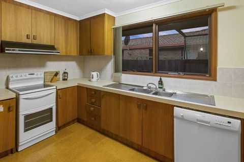 Dolf Inn Pet Friendly & Close To Town - Accommodation Daintree 5