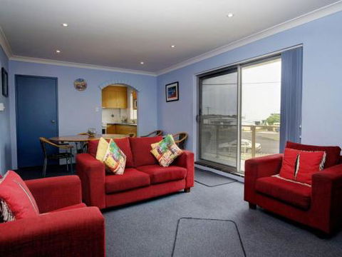 Anchorage 7 Beautifully Renovated Close To Rockpool - Accommodation Daintree 6