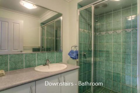 Ningaloo Breeze Villa 7 3 Bedroom Fully Self Contained Holiday Accommodation - Accommodation Daintree 7