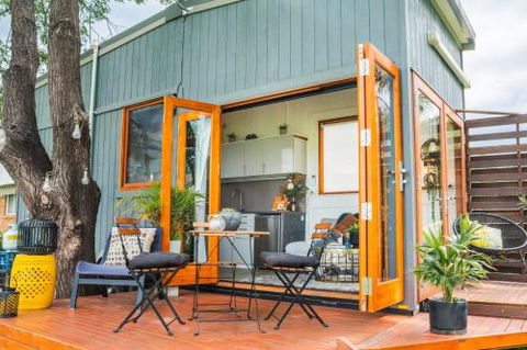 Big Tiny 6Sixteen The Banks - Accommodation Daintree 4