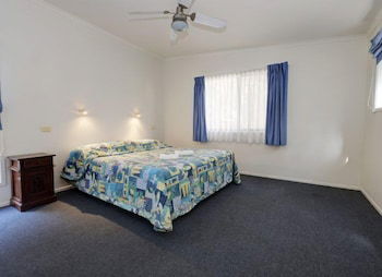 Tiona Palms Holiday Park - Accommodation Daintree 5