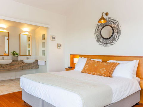 EAST COAST ESCAPES Lighthouse Studio - Accommodation Daintree 7
