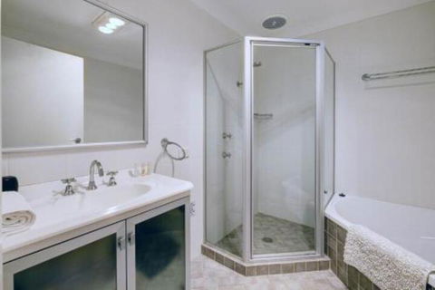 AtTHE COVE - Accommodation Daintree 4