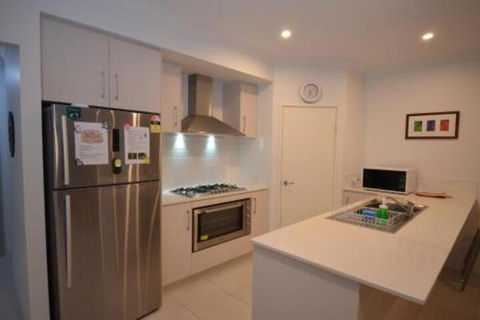 Park View Modern House - Accommodation Daintree 3